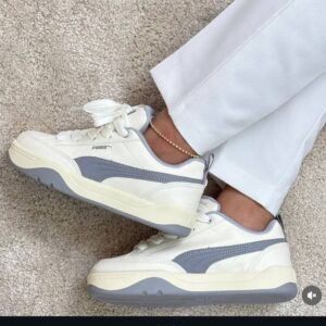 woman-puma-style-sneakers